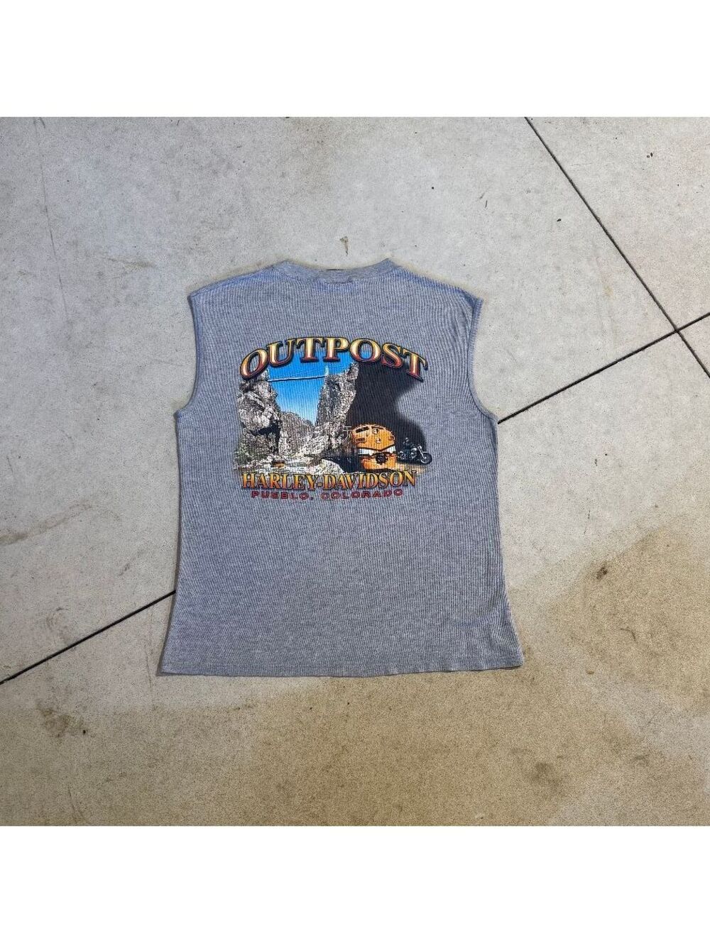 Vintage Harley Davidson Outpost Pueblo Colorado Sleeveless Shirt Large Gray
